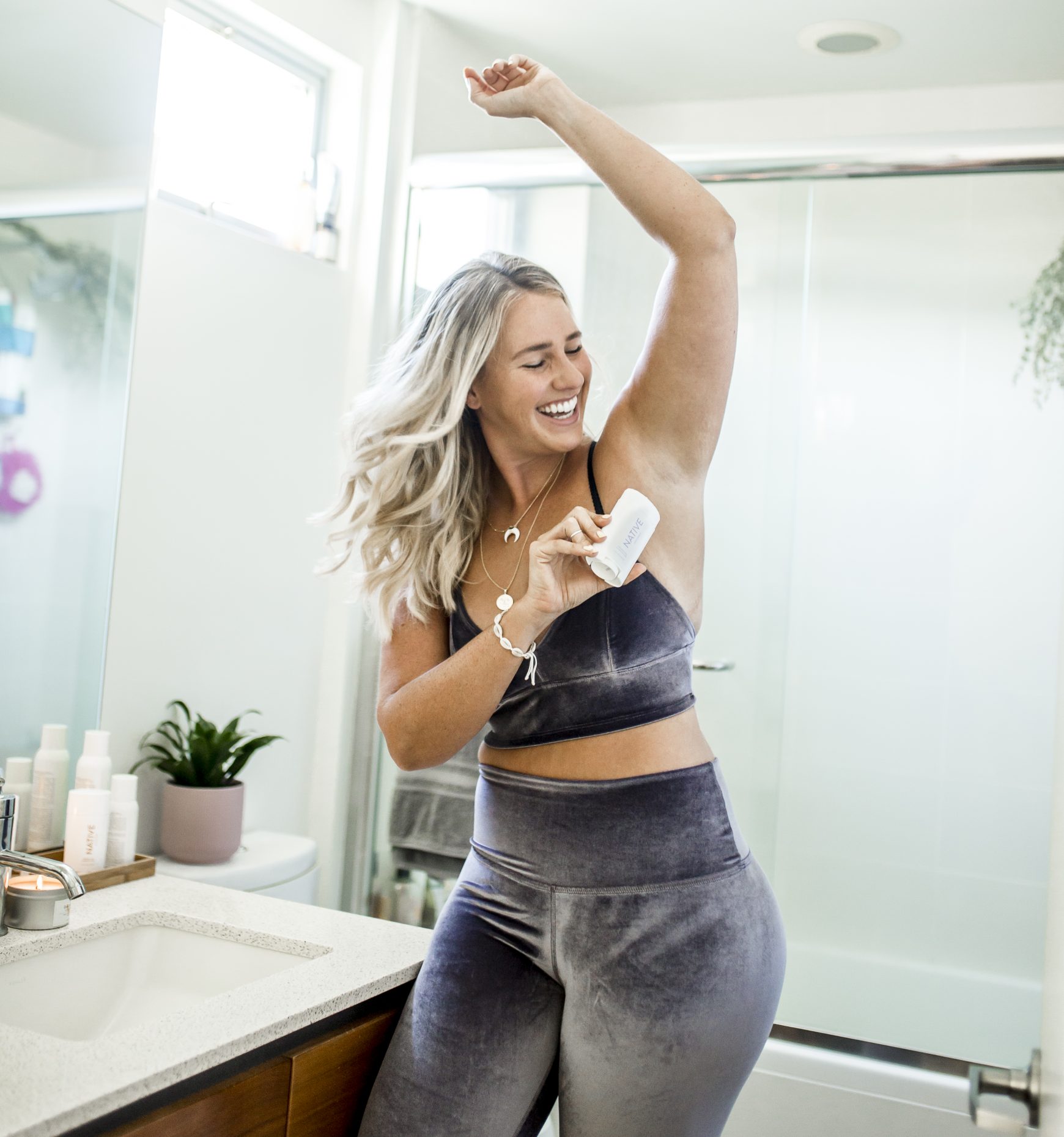 How I transitioned to Natural Deodorant | FittyBritttty.com